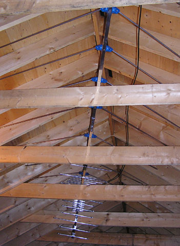 Antenna installed above collar beams
